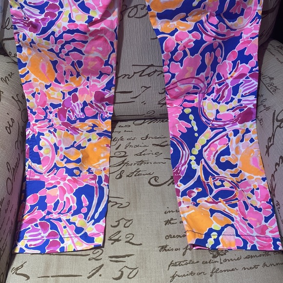 - Lilly Pulitzer - Picture 4 of 14